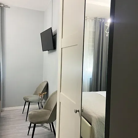Bed & Breakfast Casa Rosmini Rooms, Dolomia *
