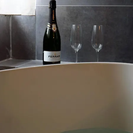 Bed & Breakfast Casa Rosmini Rooms, Dolomia Trento